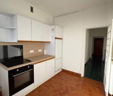 Location Appartement 3 pièces 87m² BREST 29200 - Photo 5