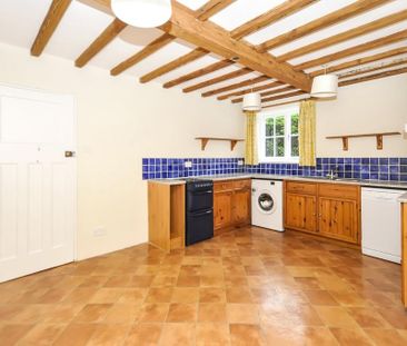 2 bedroom cottage to rent - Photo 3