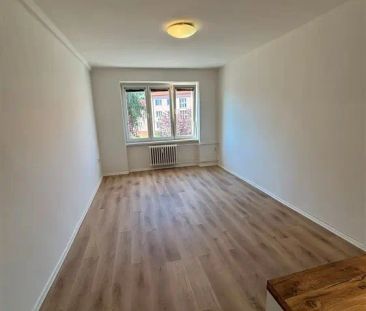 Pronájem bytu 2+kk, 38 m - Fotografie 6