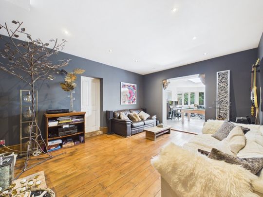Greenlands Road, Staines-upon-Thames, Surrey,TW18 - Photo 1