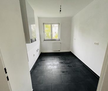 Helle und Freundlich! Modernisierte 3-Zimmer-Wohnung sucht neuen Mieter! - Photo 4