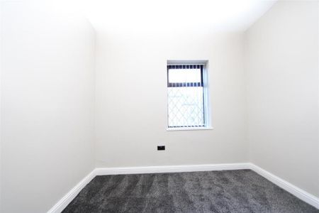 2 bedroom townhouse to rent - Photo 2