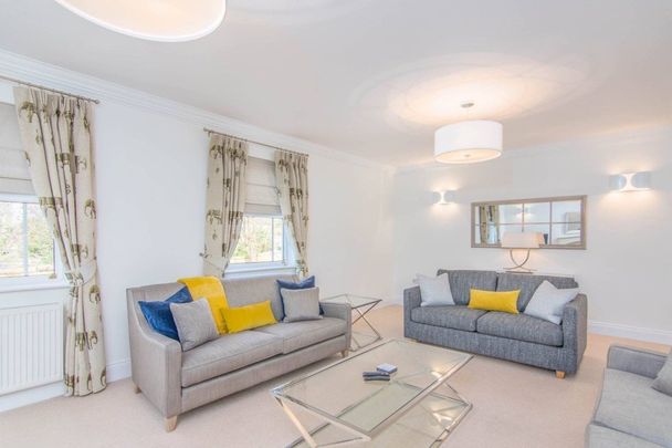 Thorpe Road - Photo 1