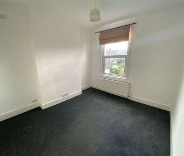 Sydney Road, Hornsey, London, N8 - Photo 4