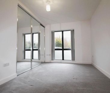 2 bedroom property to rent - Photo 3