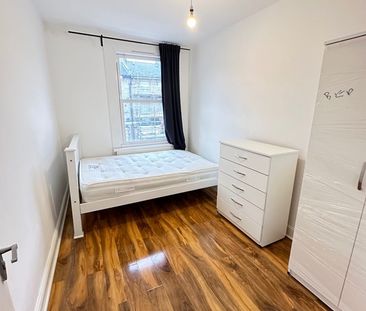 Room in a Shared Flat, Flaxman Rd, SE5 - Photo 6
