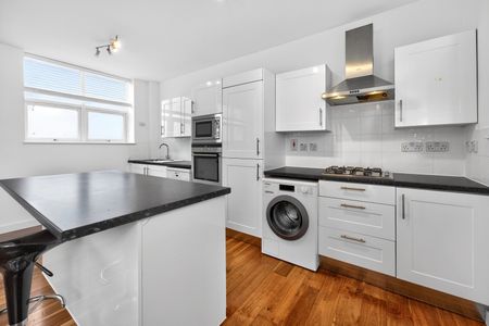 Norfolk Avenue, London, N15 6JX - Photo 4