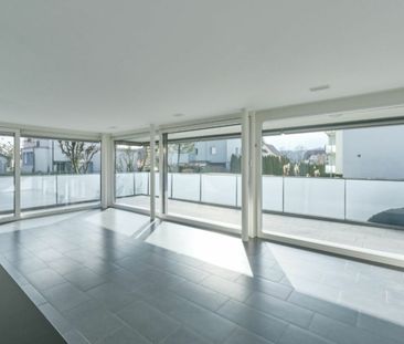 Modern and bright 4.5-room apartment on the ground floor in Bremgarten - Photo 4