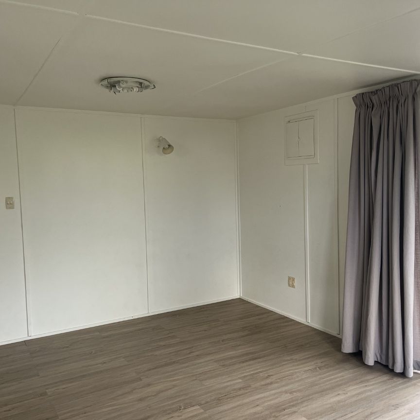 Renovated Coastal Living Ã¢Â€Â“ Walk to the Beach - Photo 1