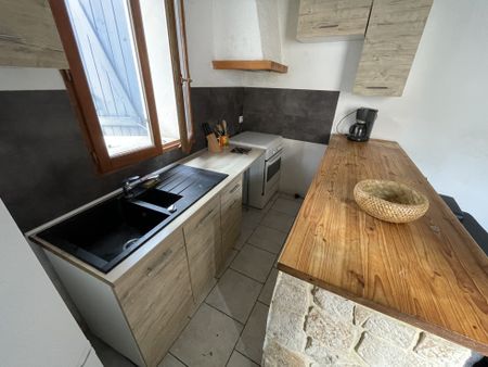 Appartement 38.6 m² - 2 Pièces - Saint-Gilles (30800) - Photo 4