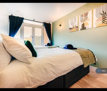 1 bedroom flat to rent - Photo 6