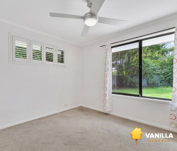 35 McPherson Road, Sinnamon Park QLD 4073 - House For Rent | Domain - Photo 4
