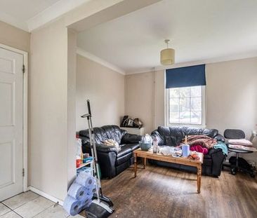 5 bedroom house to rent - Photo 1