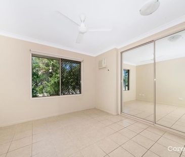 Spacious and Stylish Family Home in Prime Kirwan Location - Photo 5