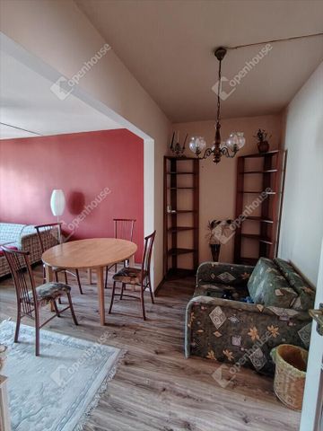 Kiadó átlagos állapotú panel lakás - Győr - Fotó 2