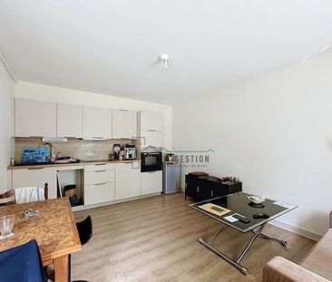 Location Appartement 2 pièces 41m² - Photo 4