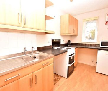 1 bedroom flat to rent - Photo 4