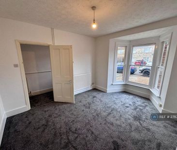 2 bedroom semi-detached house to rent - Photo 4