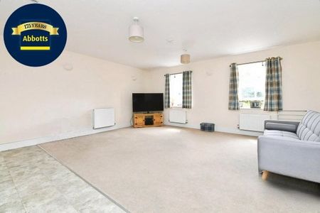 Chancellors Place, Chelmsford - Photo 2