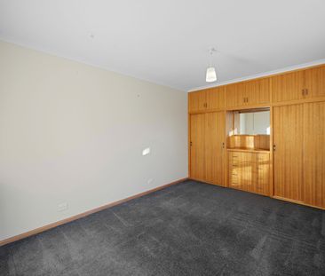 Family Home On Large Block - Photo 3