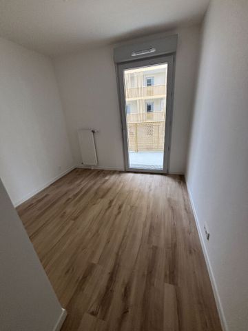 Appartement Reims 3 pièce(s) 68.28 m2 - Photo 2