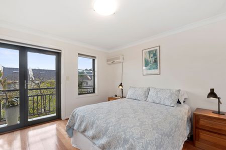 11 Taylors Drive, Lane Cove NSW 2066 - Townhouse For Rent | Domain - Photo 2