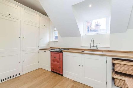 Bracknell Gardens, Hampstead, NW3 - Photo 2