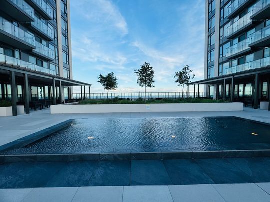 For Lease - 1926 Lake Shore Drive Unit# 1207, Toronto, Ontario - Photo 1