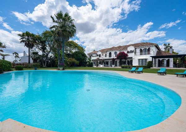 8 bedroom luxury Villa for rent in Estepona, Andalusia