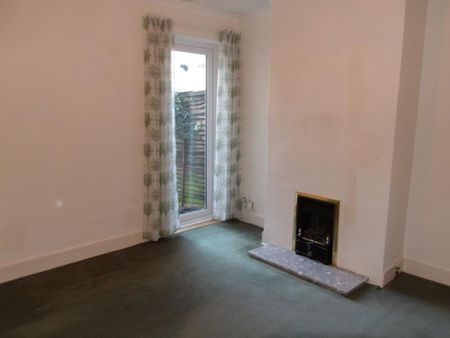 3 bedroom terraced house to rent - Photo 5