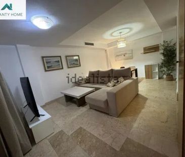 Alquiler de chalet adosado en Zona Centro Comercial Torrequebrada - Photo 3