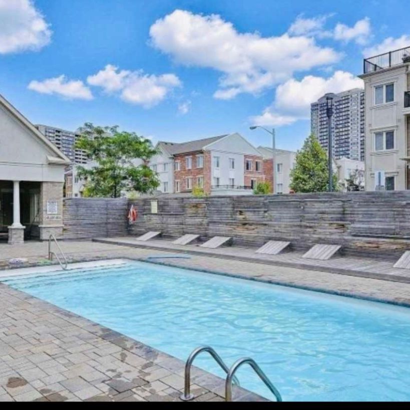 For Lease - 21 Coneflower Crescent Unit# 07, Toronto, Ontario - Photo 1