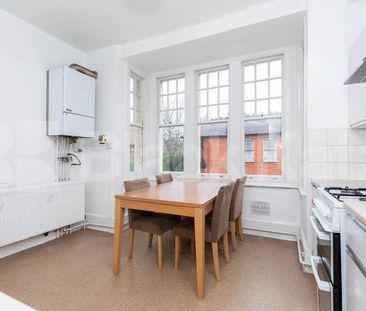 2 bedroom located only a short walk to Crouch End Broadway - Photo 6