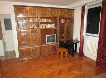 De inchiriat apartament 2 camere, 42 mp, zona strazii Alverna - Photo 4