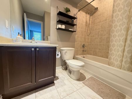 For Lease - 3 Brandy Lane Drive Unit# 302, Collingwood, Ontario - Photo 4