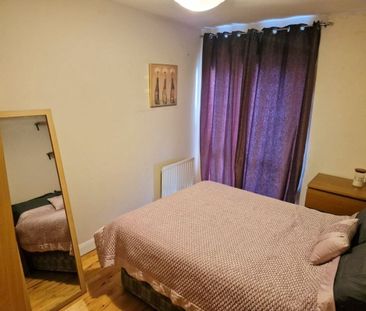 W11 Central Park, Belfast BT28ED - Photo 6