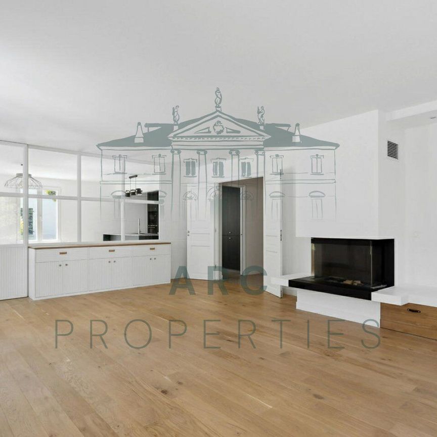 CHÊNE-BOUGERIES – BEAUTIFUL RENOVATED FAMILY HOME - Photo 1