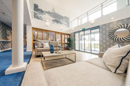 1 bedroom retirement property to rent - Photo 2