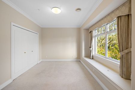 Luxury Kerrisdale Home - Photo 3