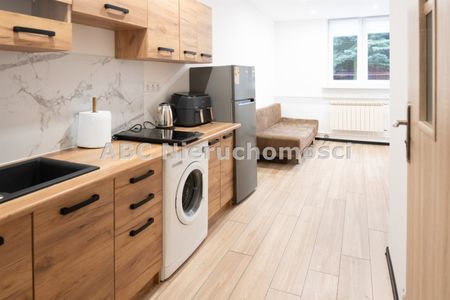 Kawalerka 17 m² po generalnym remoncie | parter | ul. Kaczorska | najem okazjonalny - Фото 4