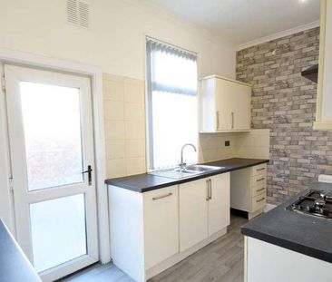 Marlborough Street, Heywood, OL10 - Photo 5