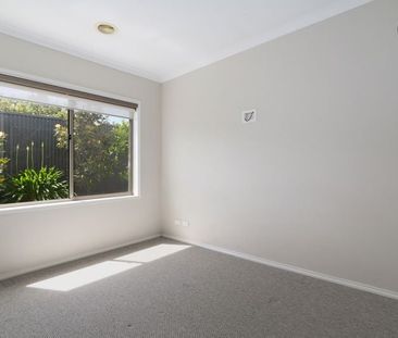 16 Lysterfield Lane, Wodonga - Photo 3