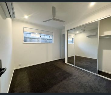 Two Ensuites, Butler’s Pantry & Contemporary Style Throughout - Photo 5