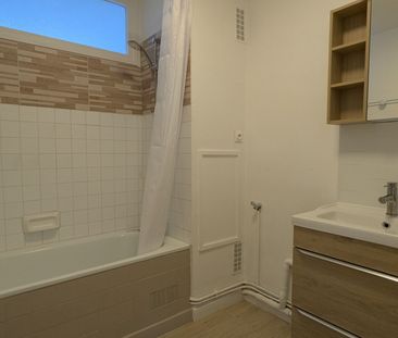 Appartement Nantes 2 pièce(s) 47.81 m2 - Place de parking - Cave - Photo 6