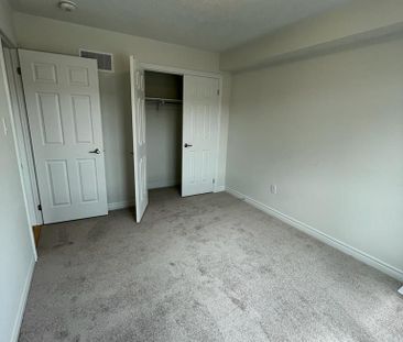 For Lease - 48 Bayardo Drive, Oshawa, Ontario - Photo 4