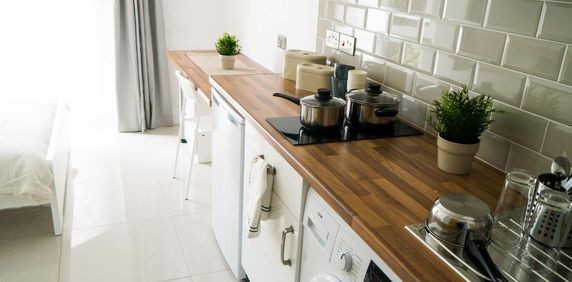 1 bedroom flat to rent - Photo 2