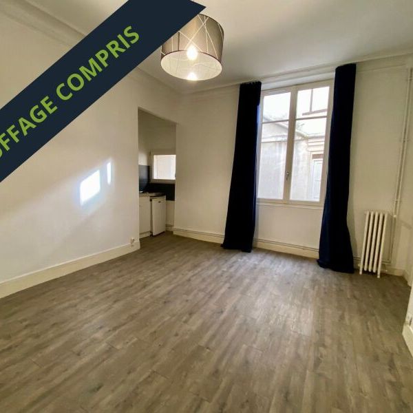 Location Appartement 1 pièce 25m² ORLEANS 45000 - Photo 1