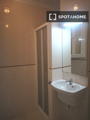 seville, Andalusia 41004 - Photo 4