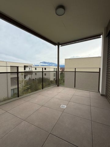 Exclusive 3.5-room apartment in the attic in the owner's standard - Photo 2