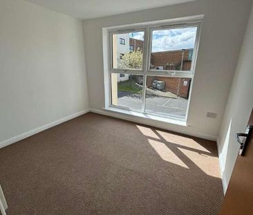 Lowbridge Court, Garston, Liverpool, L19 - Photo 2